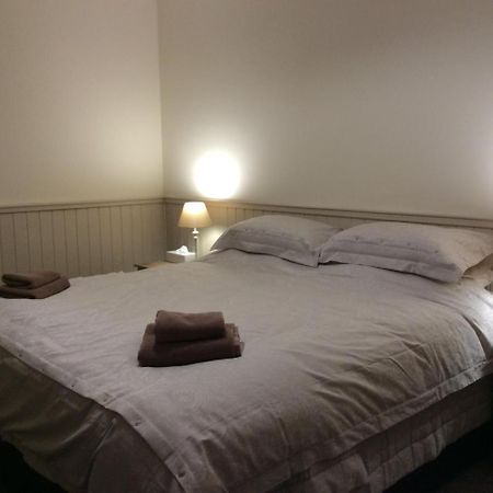 Bed and Breakfast Crown And Anchor Dundrennan Exteriér fotografie